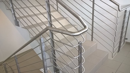 Edelstahlgeländer Industriebau